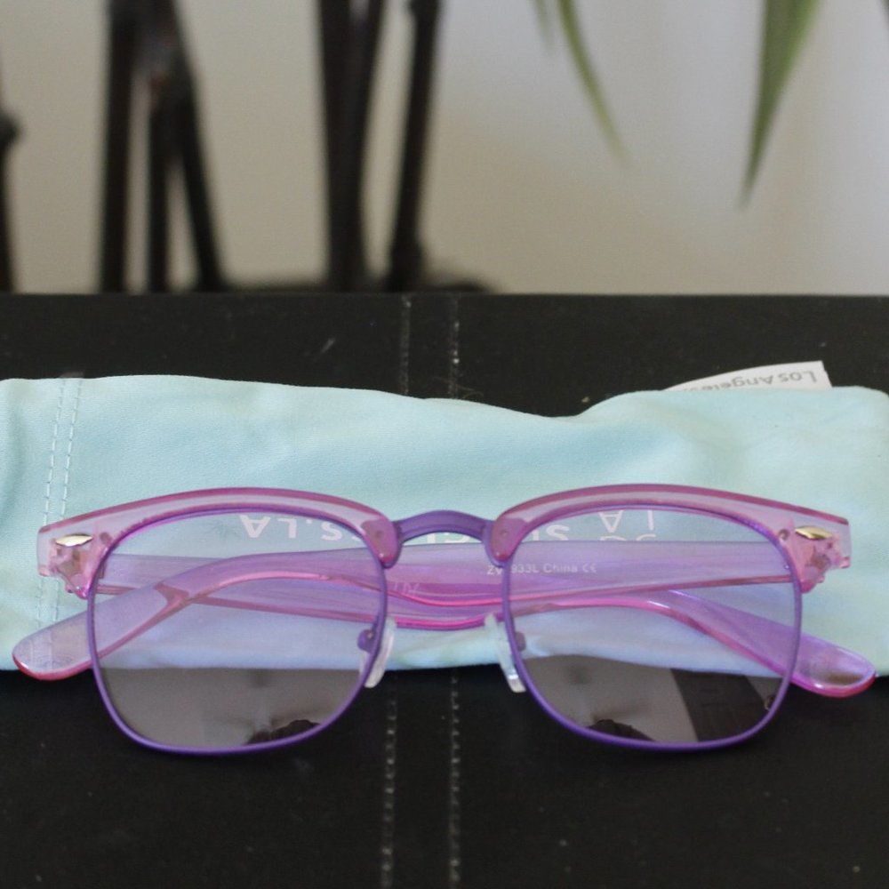 New Sunglass LA Purple & Pink Wayfarers